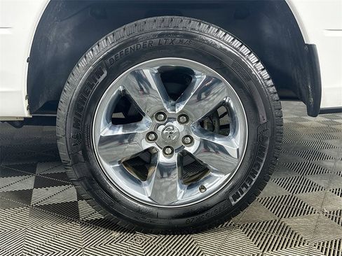 Used 2017 RAM 1500 Big Horn image 34