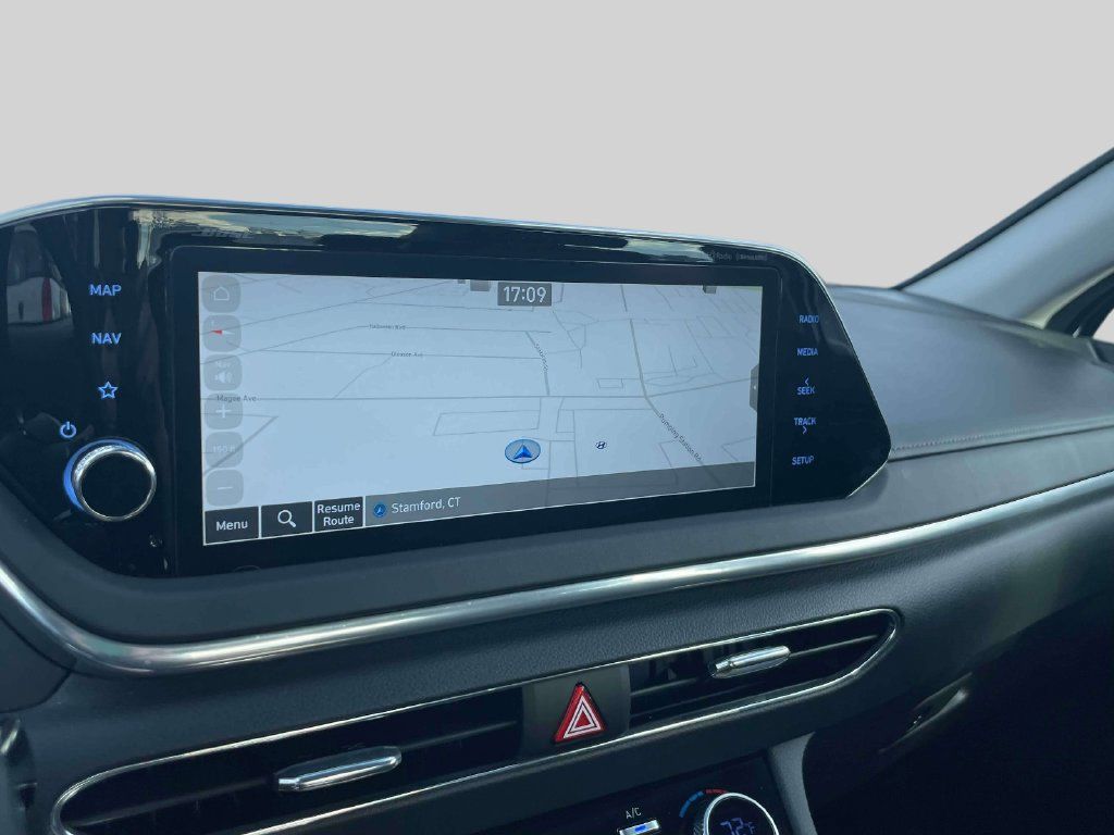 Used 2023 Hyundai Sonata Limited w/ Cargo Package FWD image 28