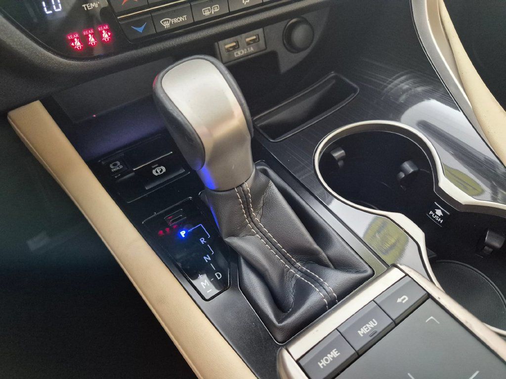 Used 2021 Lexus RX 350 FWD w/ Accessory Package image 17