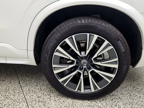 Used 2020 Volvo XC90 T5 Momentum image 9