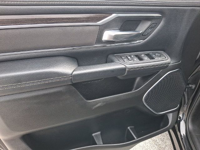 Used 2026 RAM 1500 Laramie AWD/4WD image 13