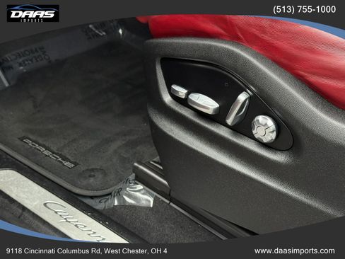 Used 2019 Porsche Cayenne AWD/4WD image 19