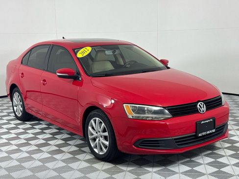 Used 2012 Volkswagen Jetta SE image 3