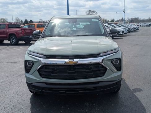 New 2026 Chevrolet TrailBlazer LS w/ LS Confidence Package FWD image 2