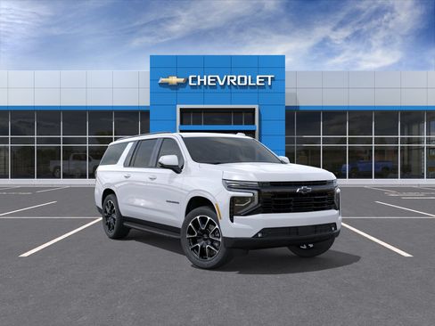 New 2026 Chevrolet Suburban RST w/ Comfort Package AWD/4WD image 1