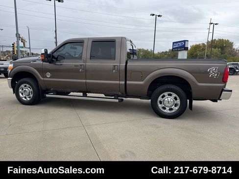 Used 2015 Ford F250 Lariat w/ Chrome Package image 12