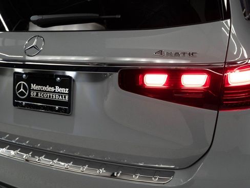 New 2026 Mercedes-Benz GLS 450 4MATIC image 10