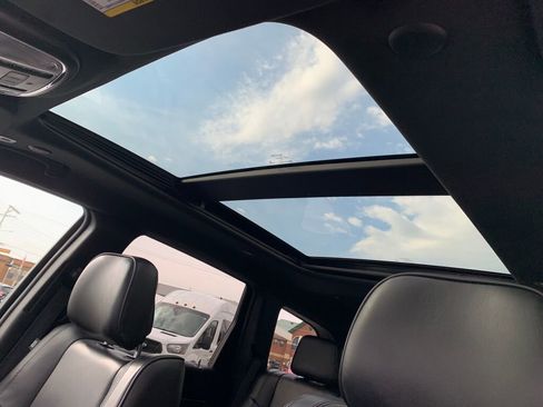 Used 2018 Jeep Grand Cherokee High Altitude image 24