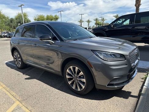 Used 2022 Lincoln Corsair Reserve w/ Equipment Group 201A image 8