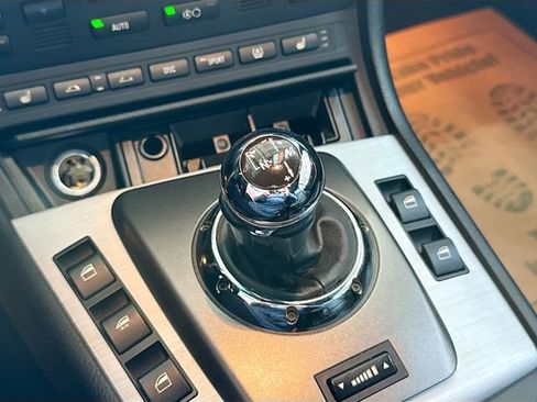 Used 2006 BMW M3 Convertible image 17