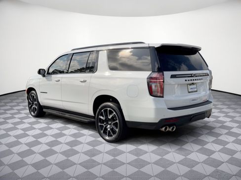 Used 2024 Chevrolet Suburban RST w/ Sport Performance Package AWD/4WD image 3