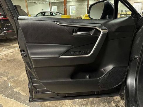 Certified 2024 Toyota RAV4 XLE image 30