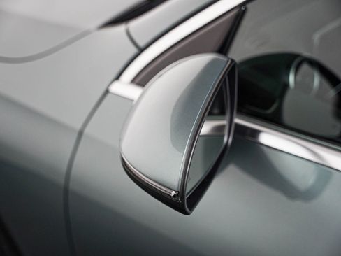 Certified 2025 Mercedes-Benz GLC 300 4MATIC image 23