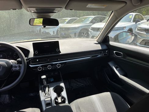 Used 2024 Honda Civic LX image 32