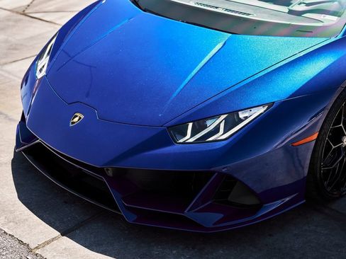 Used 2020 Lamborghini Huracan EVO AWD/4WD image 16
