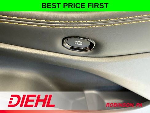 New 2026 Jeep Cherokee Limited AWD/4WD image 17