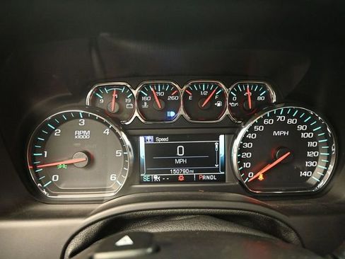 Used 2017 GMC Yukon SLT w/ Open Road Package image 11