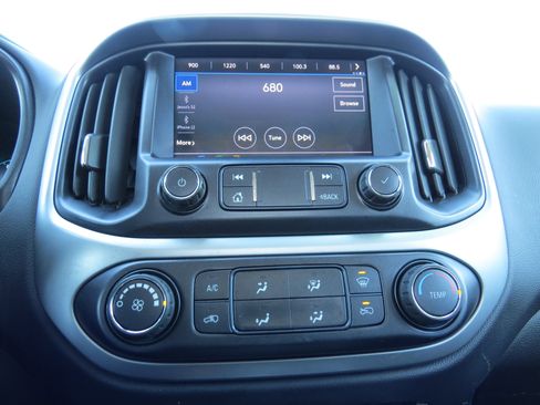 Used 2021 Chevrolet Colorado LT w/ Fleet Safety Package image 23