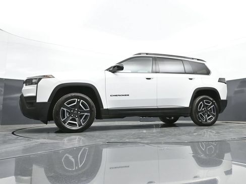 New 2026 Jeep Cherokee Limited AWD/4WD image 47