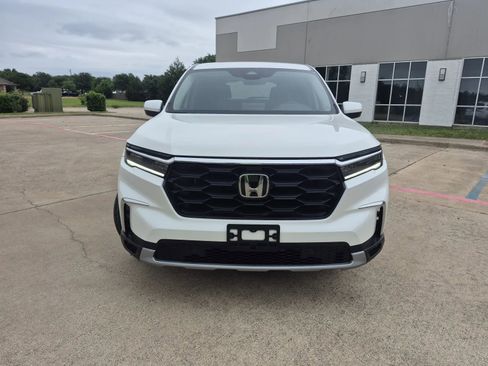 Used 2023 Honda Pilot EX-L image 3