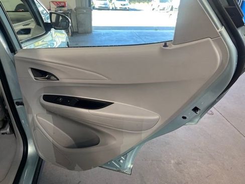 Used 2019 Chevrolet Bolt Premier w/ Infotainment Package image 15