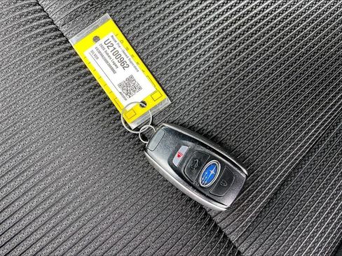 Used 2025 Subaru Legacy Premium AWD/4WD image 27