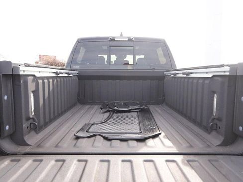 Used 2021 RAM 1500 Limited image 7