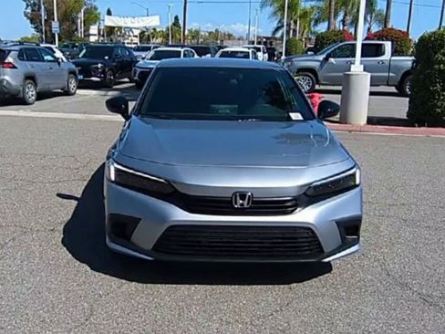 Used 2024 Honda Civic Sport image 3