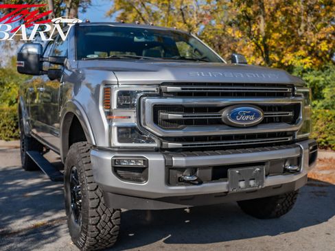 Used 2022 Ford F350 Platinum image 6