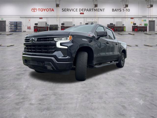 Used 2024 Chevrolet Silverado 1500 RST w/ Convenience Package II AWD/4WD image 3