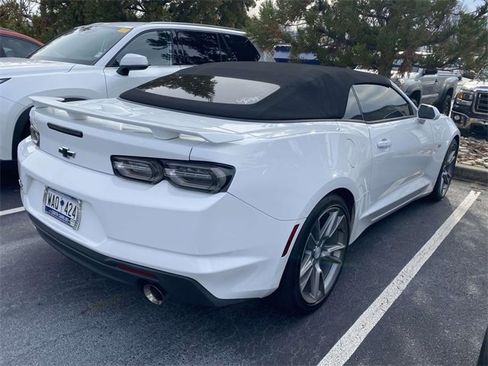 Used 2020 Chevrolet Camaro LT w/ RS Package image 8