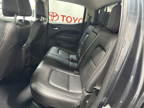 Used 2018 Chevrolet Colorado ZR2 image 17