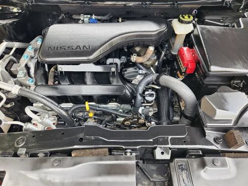 Used 2019 Nissan Rogue Sport S w/ Appearance Package FWD image 31