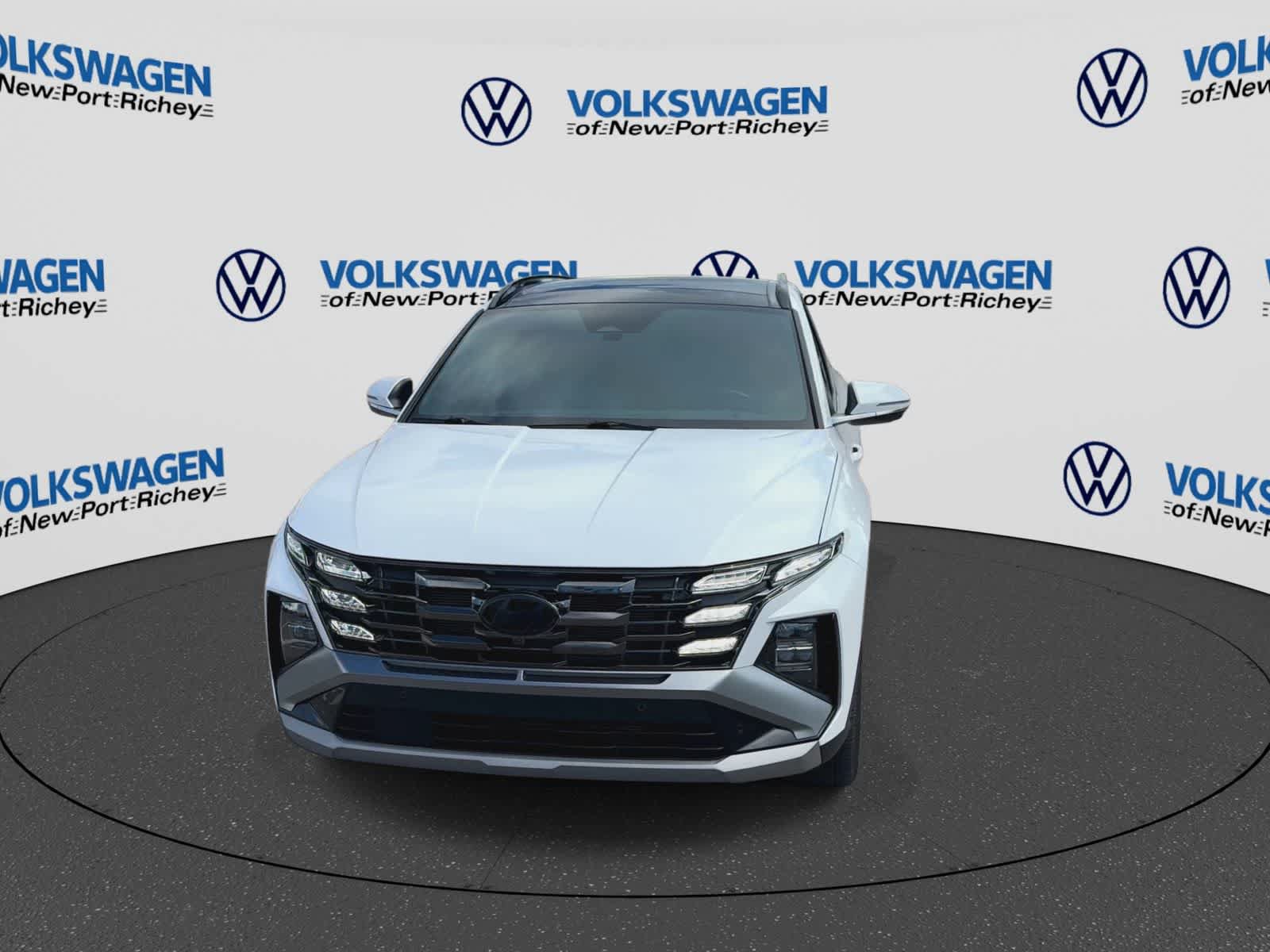 Used 2025 Hyundai Tucson Limited FWD image 3