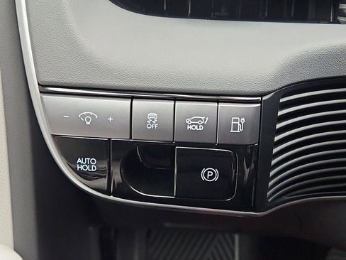 New 2026 Hyundai Ioniq 5 SEL image 9