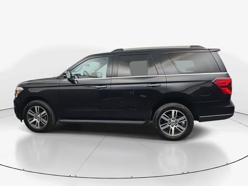 Used 2024 Ford Expedition Limited image 6