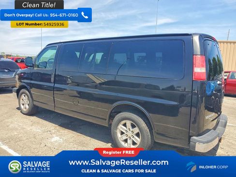 Used 2013 GMC Savana 1500 LT w/ LT Preferred Equipment Group AWD/4WD image 3