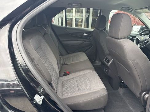 Used 2023 Chevrolet Equinox LT AWD/4WD image 32