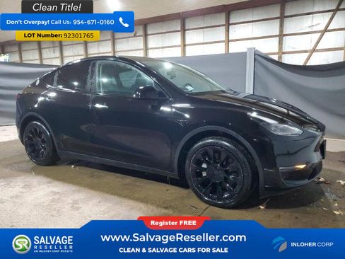 Used 2024 Tesla Model Y Long Range image 5