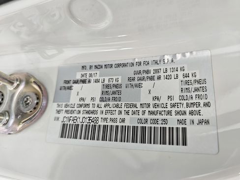 Used 2018 FIAT 124 Spider Abarth w/ Convenience Group image 21