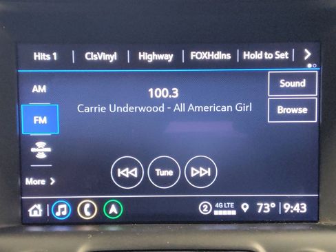 Used 2023 GMC Terrain SLE w/ Driver Convenience Package image 25