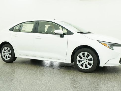 New 2026 Toyota Corolla LE FWD image 9