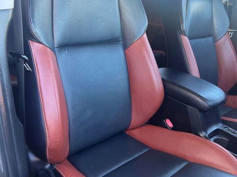 Used 2013 Toyota RAV4 Limited image 44