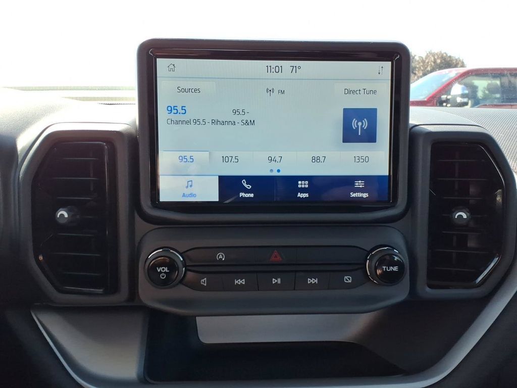Used 2021 Ford Bronco Sport AWD/4WD image 14
