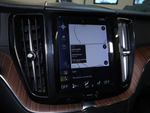 Used 2019 Volvo XC60 T8 Inscription w/ Advanced Package AWD/4WD image 27