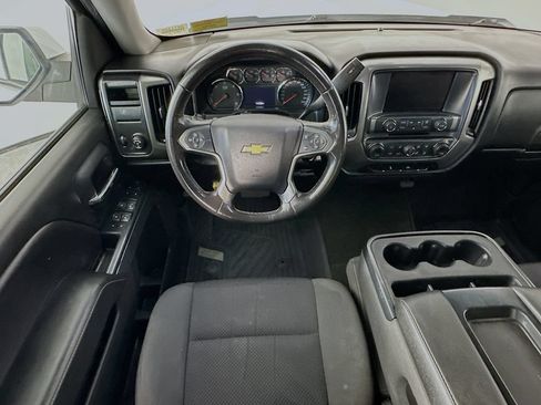 Used 2018 Chevrolet Silverado 1500 LT w/ Texas Edition RWD image 9