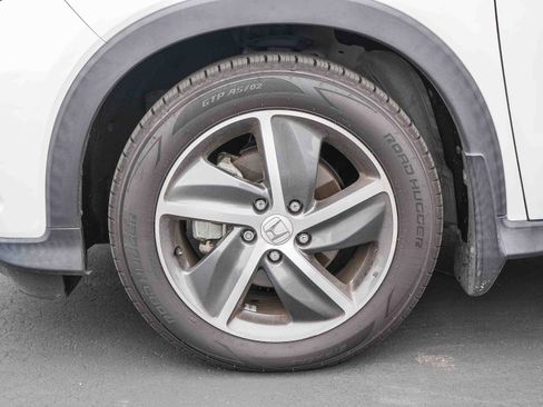 Used 2022 Honda HR-V EX image 12