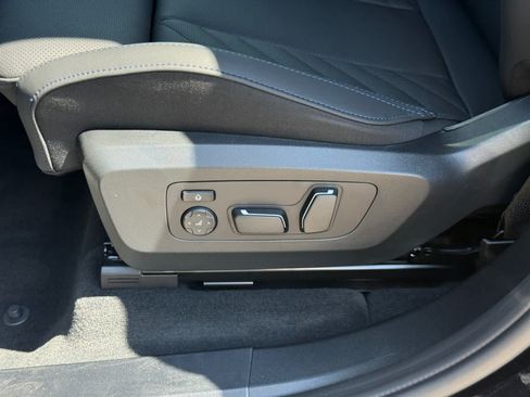New 2026 BMW X3 xDrive30i w/ Premium Package AWD/4WD image 13