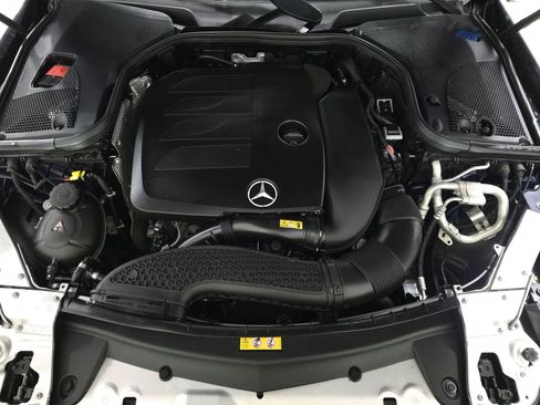 Used 2020 Mercedes-Benz E 350 Sedan w/ Parking Assistance Package image 18