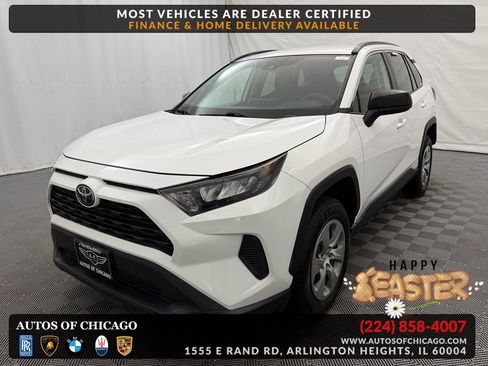 Used 2019 Toyota RAV4 LE image 1